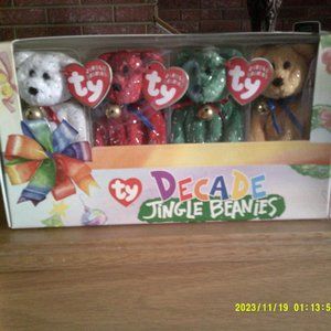TY Decade Jingle Beanies Boxed Set w/Christmas Stocking